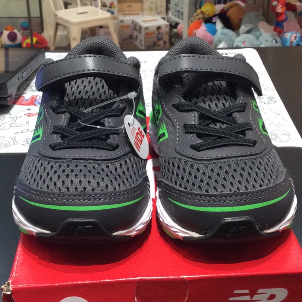 New Balance 680v6 Bungee Grey/Green